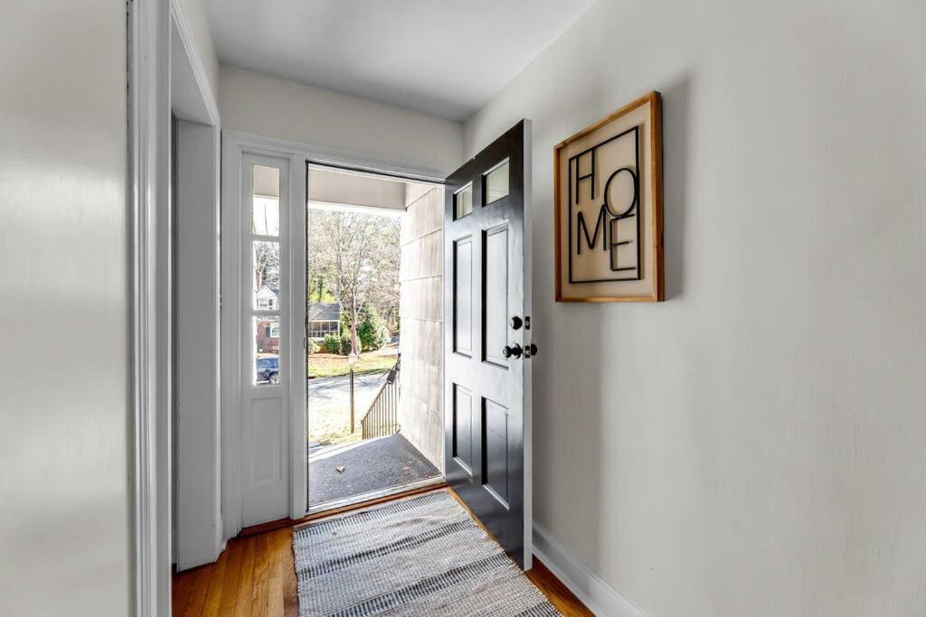 Вилла Fully Renovated 4 Bed Buena Vista House Near Wfu Уинстон-Сейлем Экстерьер фото